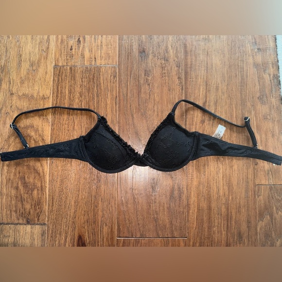 SHEIN Black Bikini Top Swimwear - Picture 4 of 4